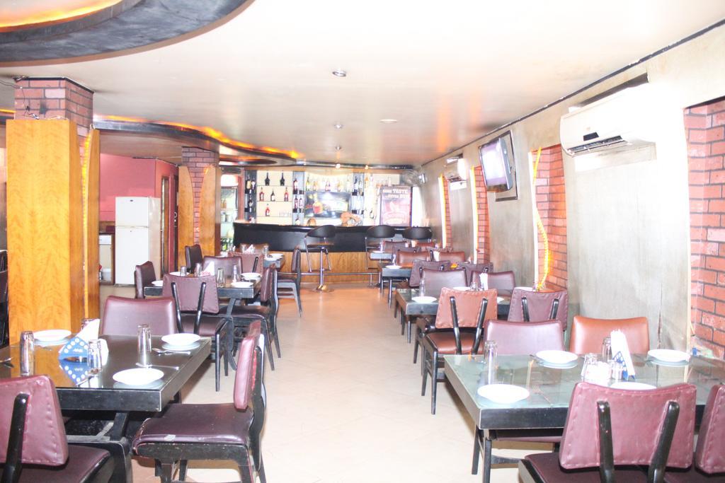 Hotel Bengal International Siliguri Bagian luar foto