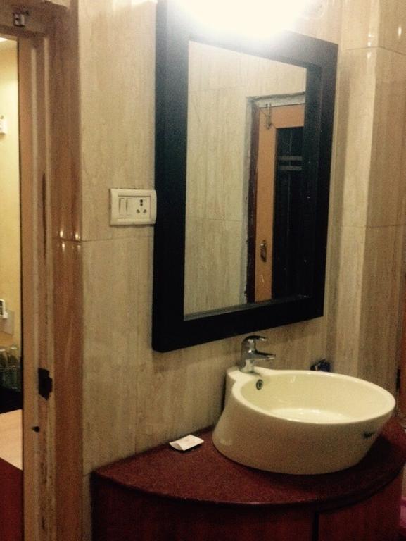 Hotel Bengal International Siliguri Ruang foto